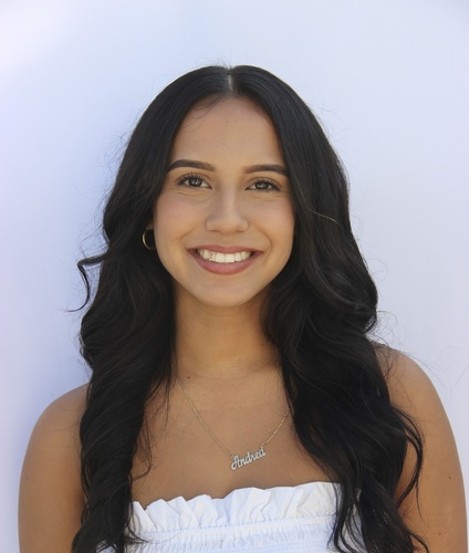 Andrea A - UCSD Babysitter