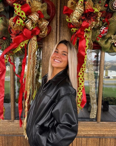 Emily G - ECU Babysitter