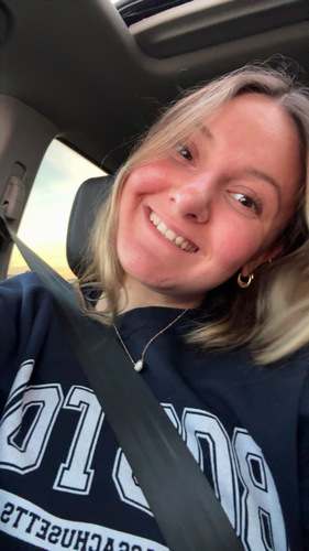 Aydra M - University of Arkansas Babysitter