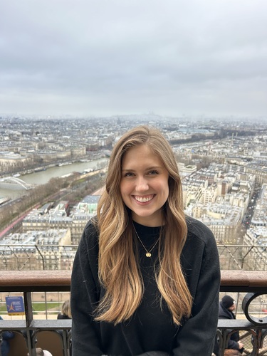 Kirstyn G - Miami University Babysitter