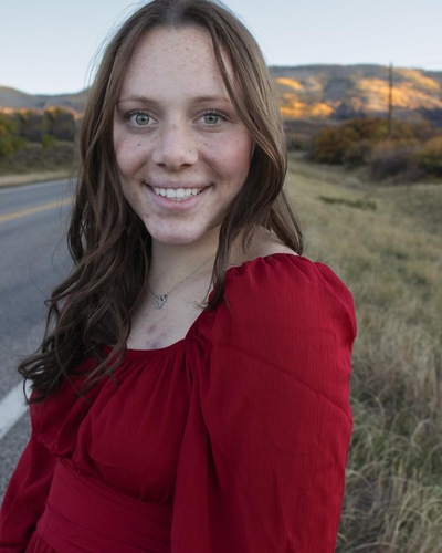 Lanie A - Mesa Babysitter