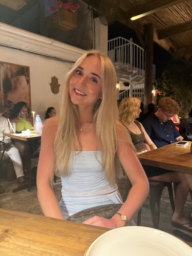 Lilian M - University of Portland Babysitter