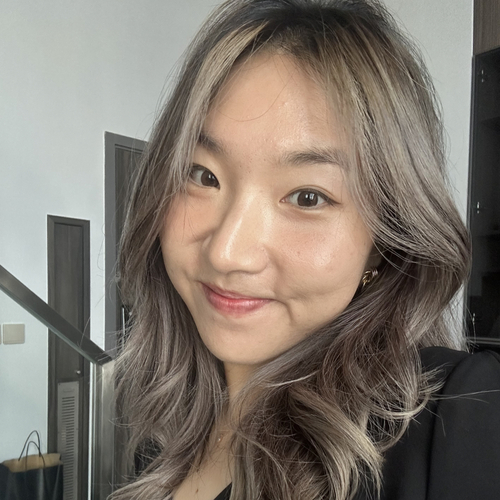 Hanna Y - UCSD Babysitter