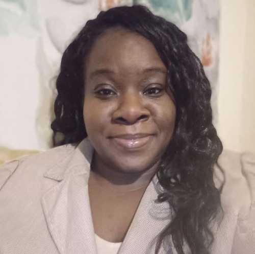 Lakeitha F - UWG Babysitter