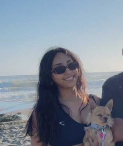 Yaritza V - College of the Redwoods Babysitter