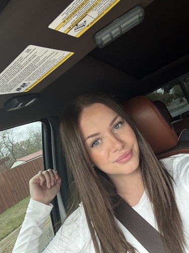 Brittni M - Navarro College  Babysitter