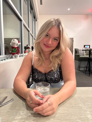 Saskia V - Florida Tech Babysitter