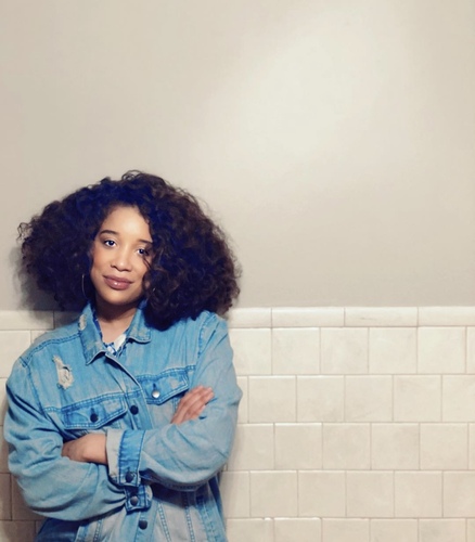 Laura L - NLU Babysitter