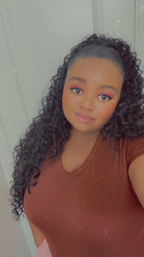 Nia F - Solano Community College  Babysitter