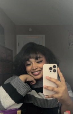 Janalee D - USF Babysitter