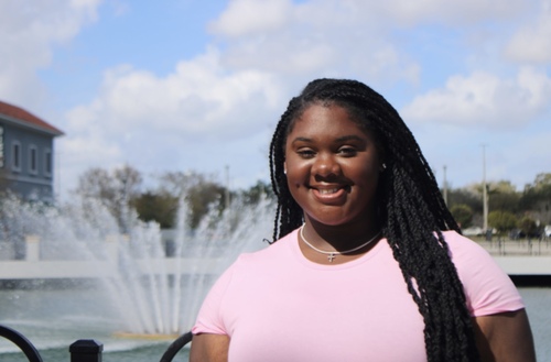 Antaneshia H - FIU Babysitter
