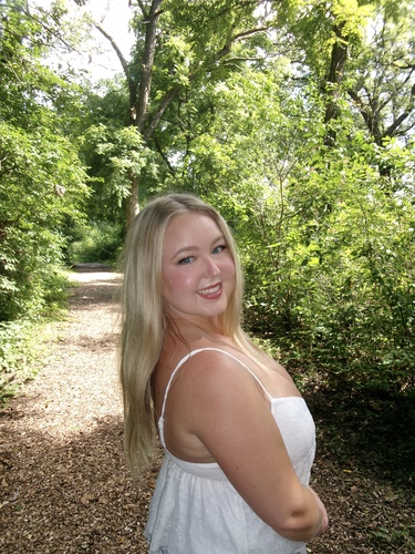 Joelle S - COD Babysitter