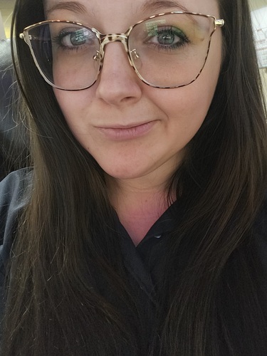 Michaela B - MBU Babysitter