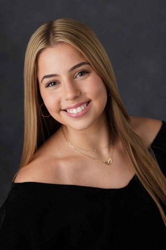 Emma K - Cuse Babysitter