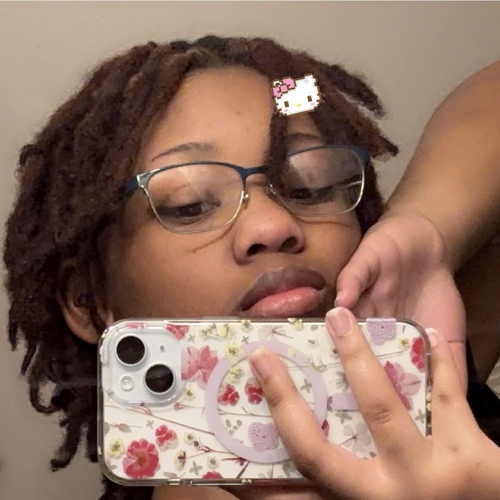 Shaunte J - Undefined Babysitter