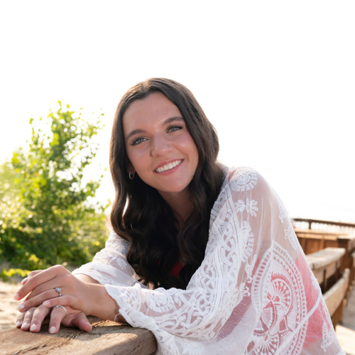 Danika T - GVSU Babysitter