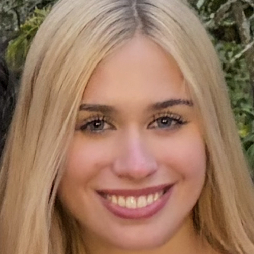 Maggie C - Undefined Babysitter