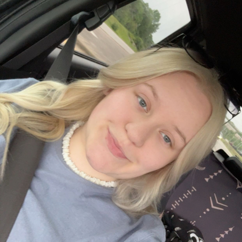 Lilly W - Bluegrass Community and Technical College Babysitter