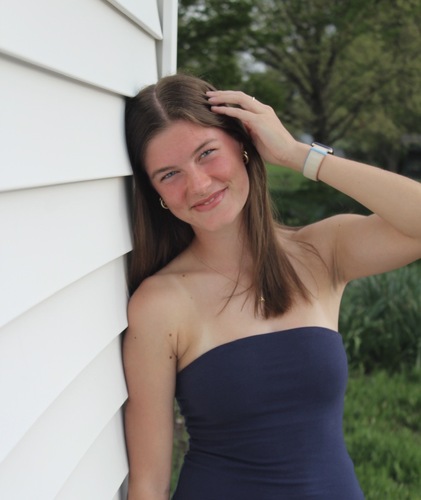 Anna S - Missouri State Babysitter