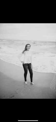 Mia S - Coastal Carolina Community College Babysitter