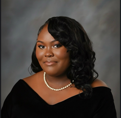 Jeanetta H - Itawamba Community College  Babysitter