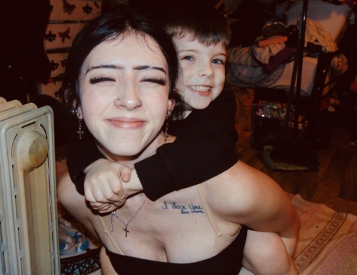 Peyton R - PSU Babysitter