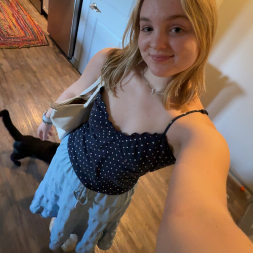 Ava J - Ohio University Babysitter