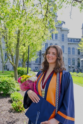 Anne G - BU Babysitter