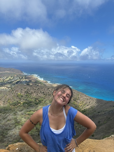 Maya P – University of Hawaii Student Seeking Babysitting Jobs