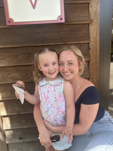 Annie R - UGA Babysitter