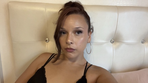 Vanessa V - CNM Babysitter