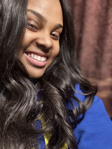 Yohana H - LUC Babysitter