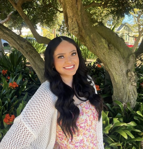 Olivia S - College of the Canyons Babysitter
