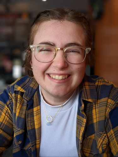 Elizabeth E - KVCC Babysitter