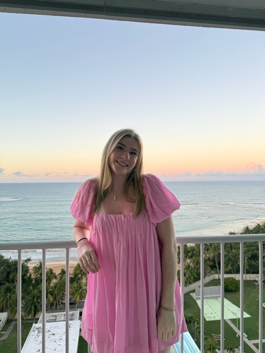 Laura S - Vassar Babysitter