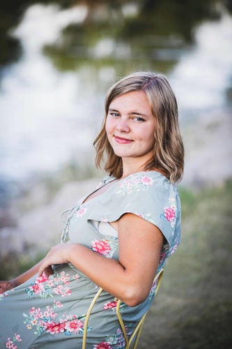 Saige J - Ivy Tech Community College -Northeast Babysitter