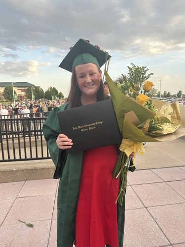 Allison B - John Wood Community College  Babysitter