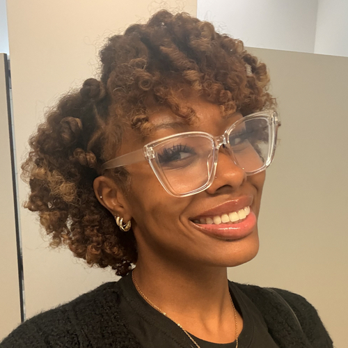 Taniya M - Delgado Babysitter