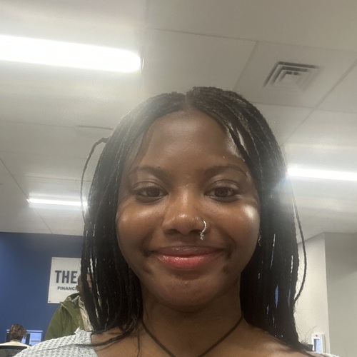 Shrynee D - Massachusetts Bay Community College Babysitter