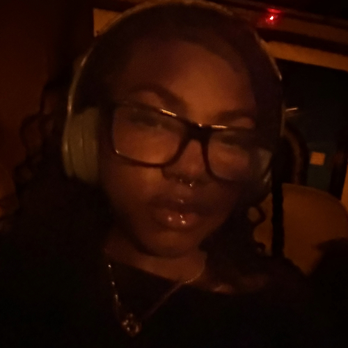 Charmelle N - Taft College  Babysitter