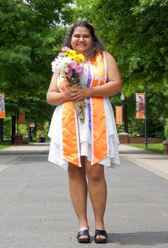 Shlagha B - UTK Babysitter