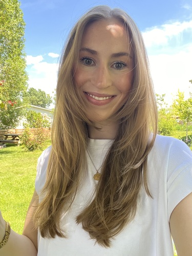 Sadie V - WVU Babysitter