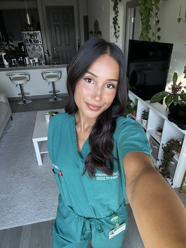 Vashti C - UAB Babysitter