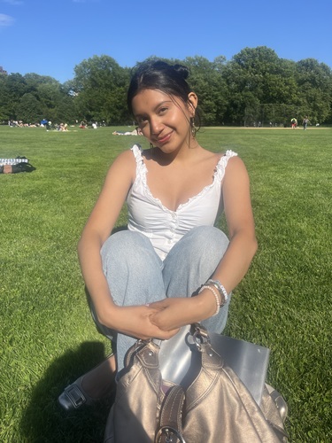 Ashley P - Umass Babysitter