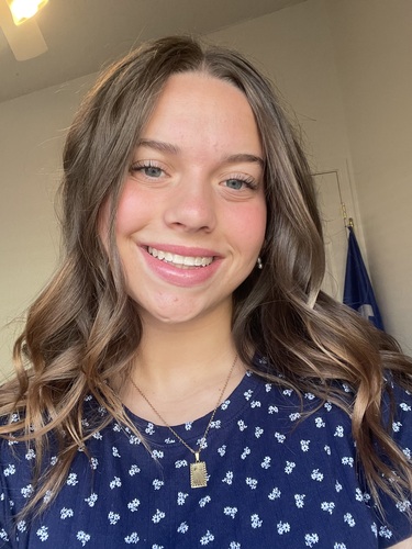 Reagan S - Dixie State Babysitter