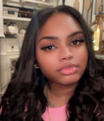 Kemia A - Bay Path Babysitter