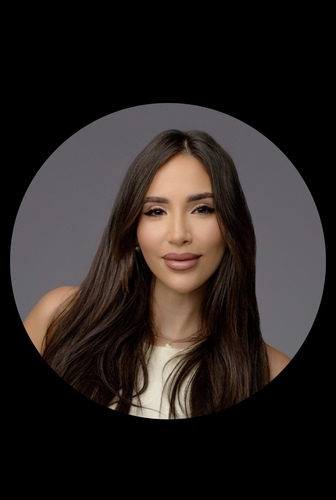 Karin M - Rice Babysitter