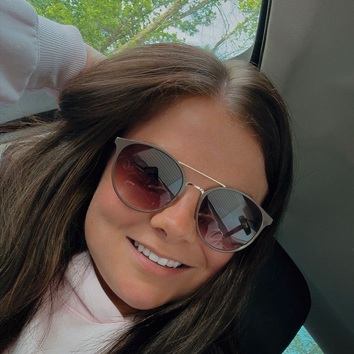 Sommer B - Delta Babysitter