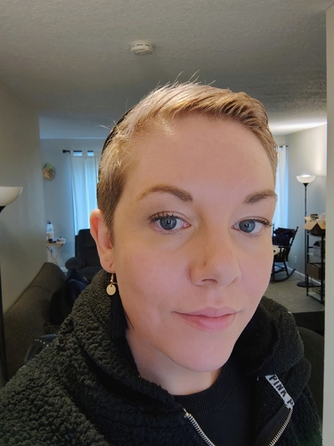 Aurora S - University of Oregon Babysitter