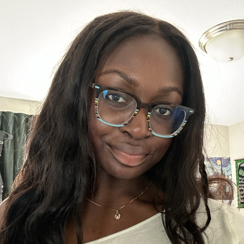 Maria M – UMN Student Seeking Babysitting Jobs